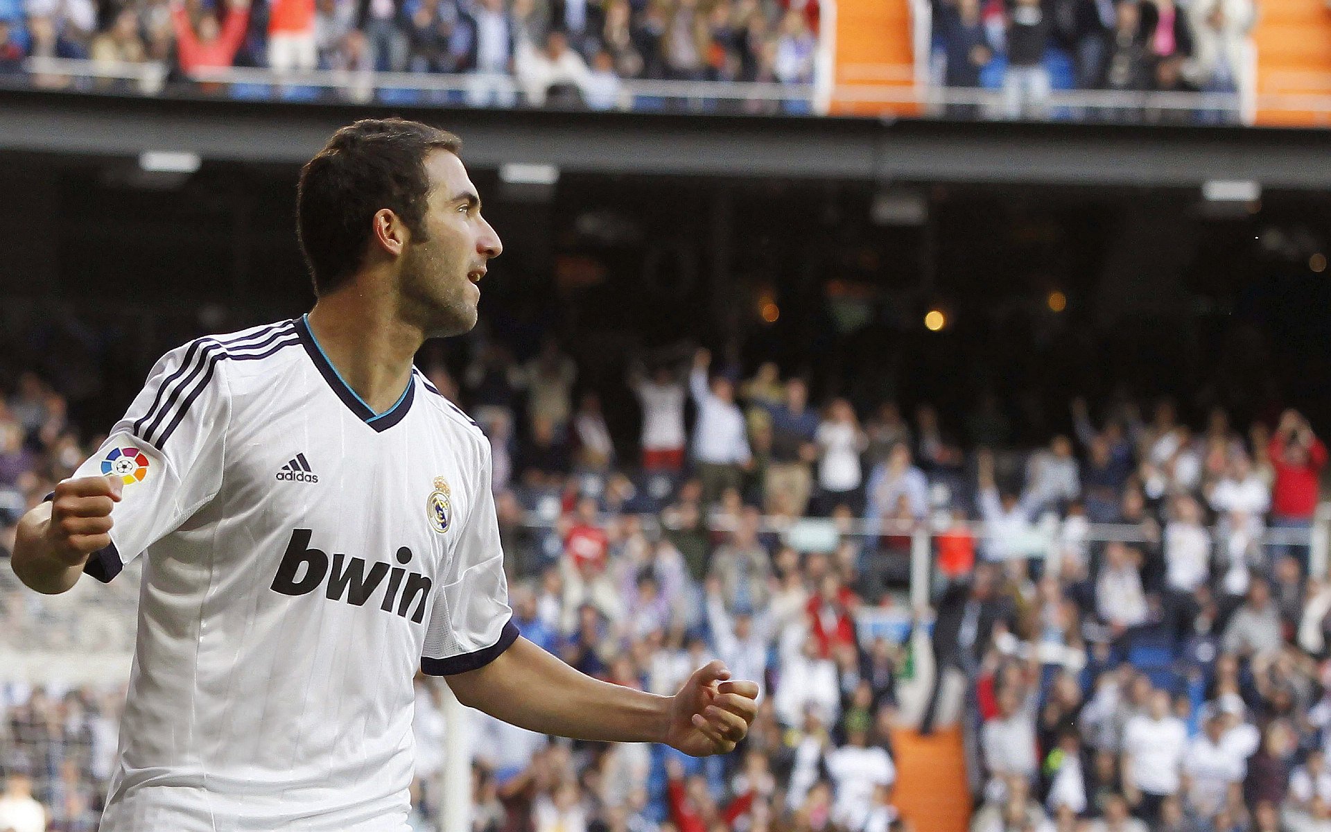 西亚卡姆高光闪耀，太阳终结76人连胜神话